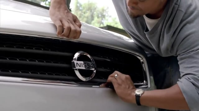 NISSAN – Maxima - Publicité