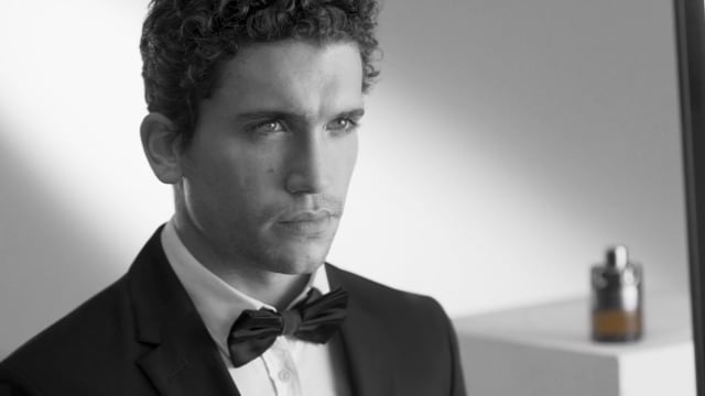AZZARO con JAIME LORENTE by Mad Media Ma - Publicidad Online