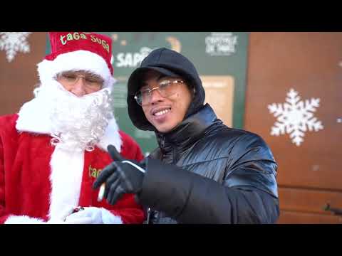Un père Noël complètement perché à Strasbourg 🎅 - Produzione Video
