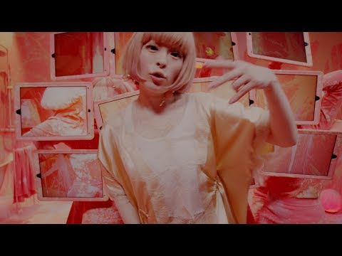 Kyary Pamyu Pamyu - Kimi No Mikata　きみのみかた - Production Vidéo